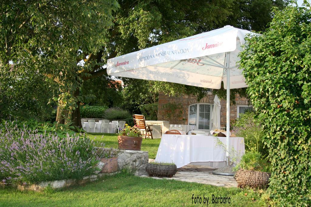Boutique B&B Stancija 1904 Adults Only Svetvinčenat Zimmer foto